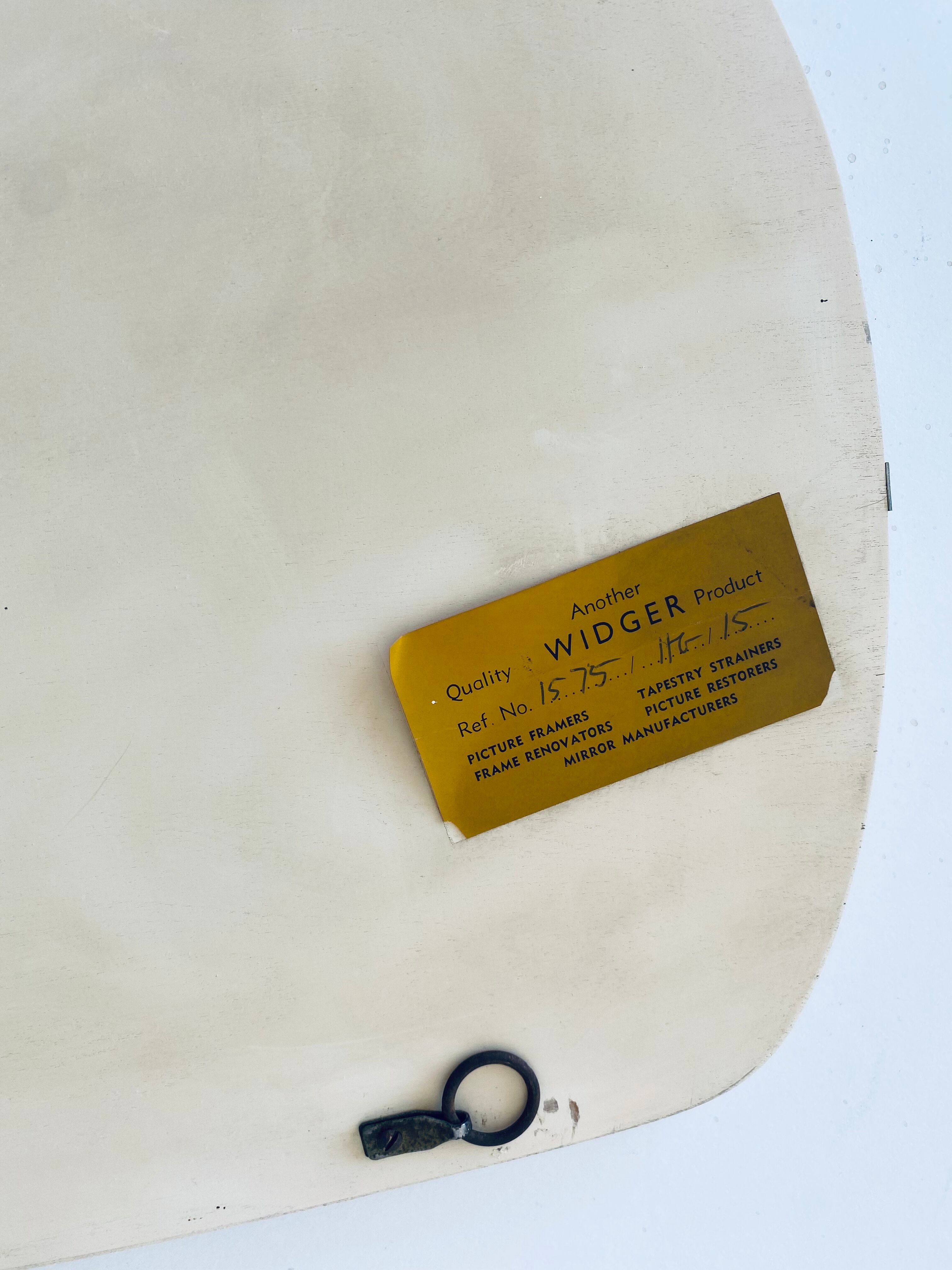 Mirror beveled retro shape