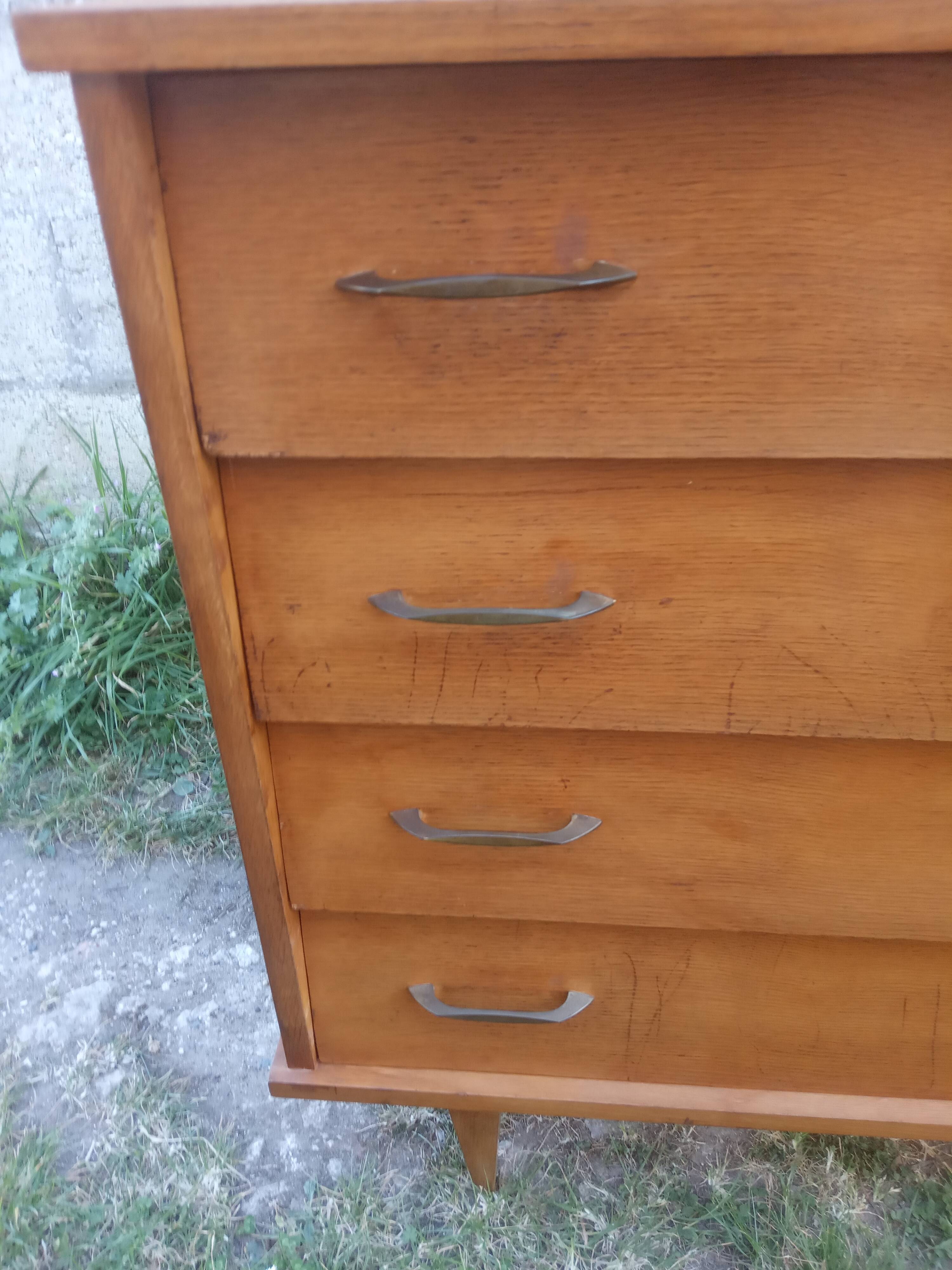 Vintage dresser