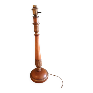 Lampe en bois doré
