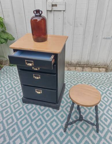 Black patina chest of drawers