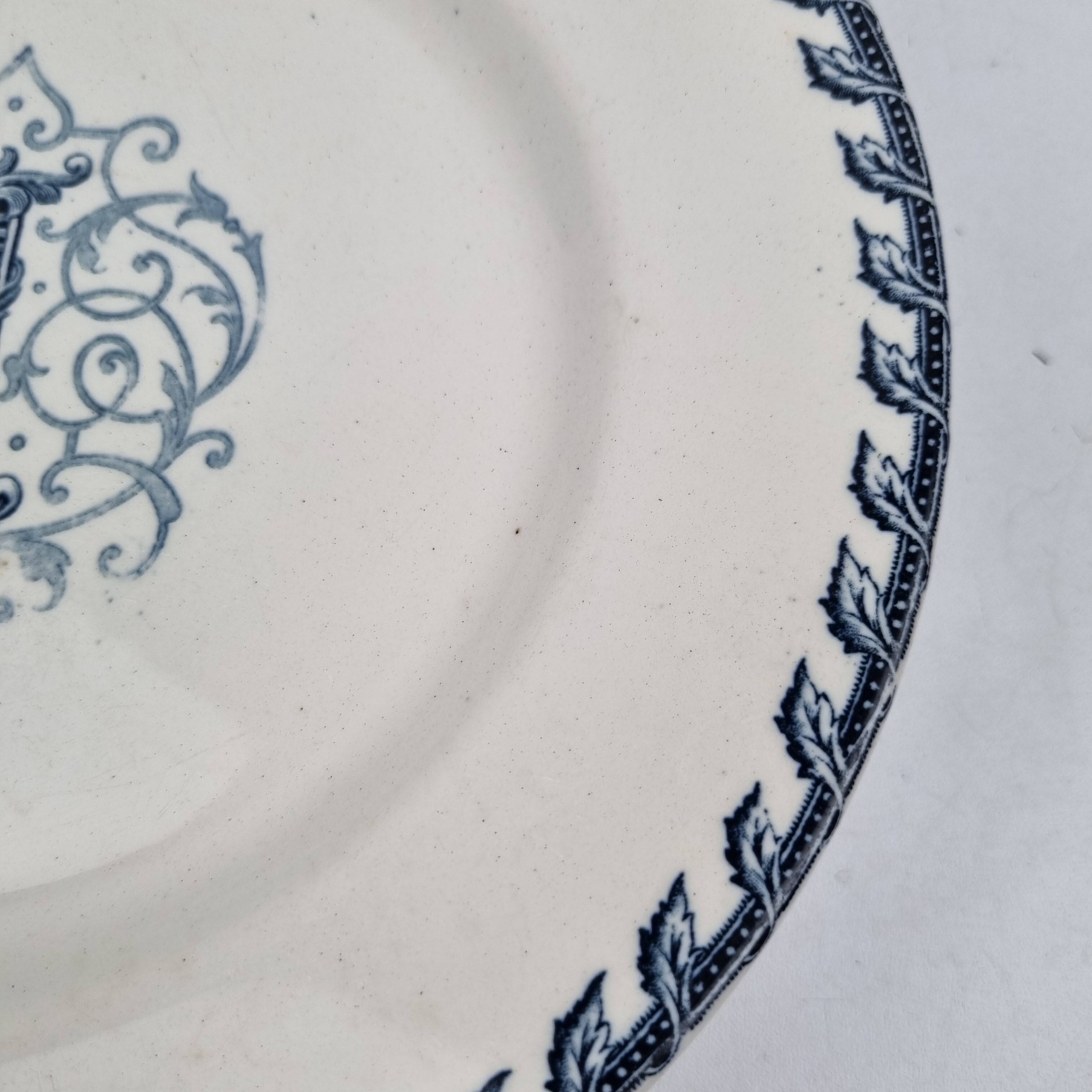 6 flat plates from Lunéville ironstone.