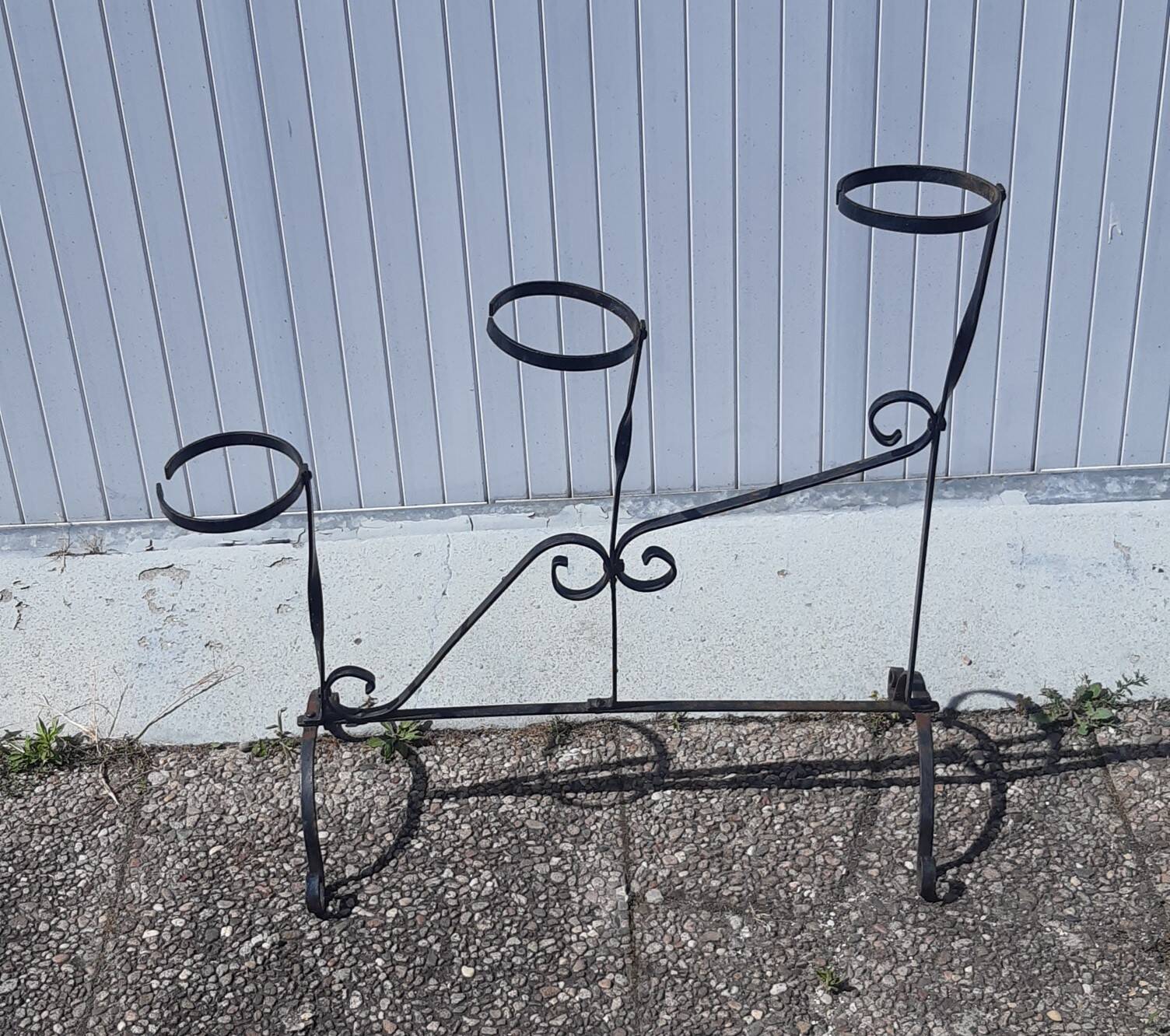 Porte plante en fer vintage