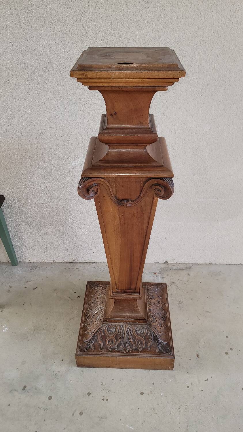 Late 19th century column