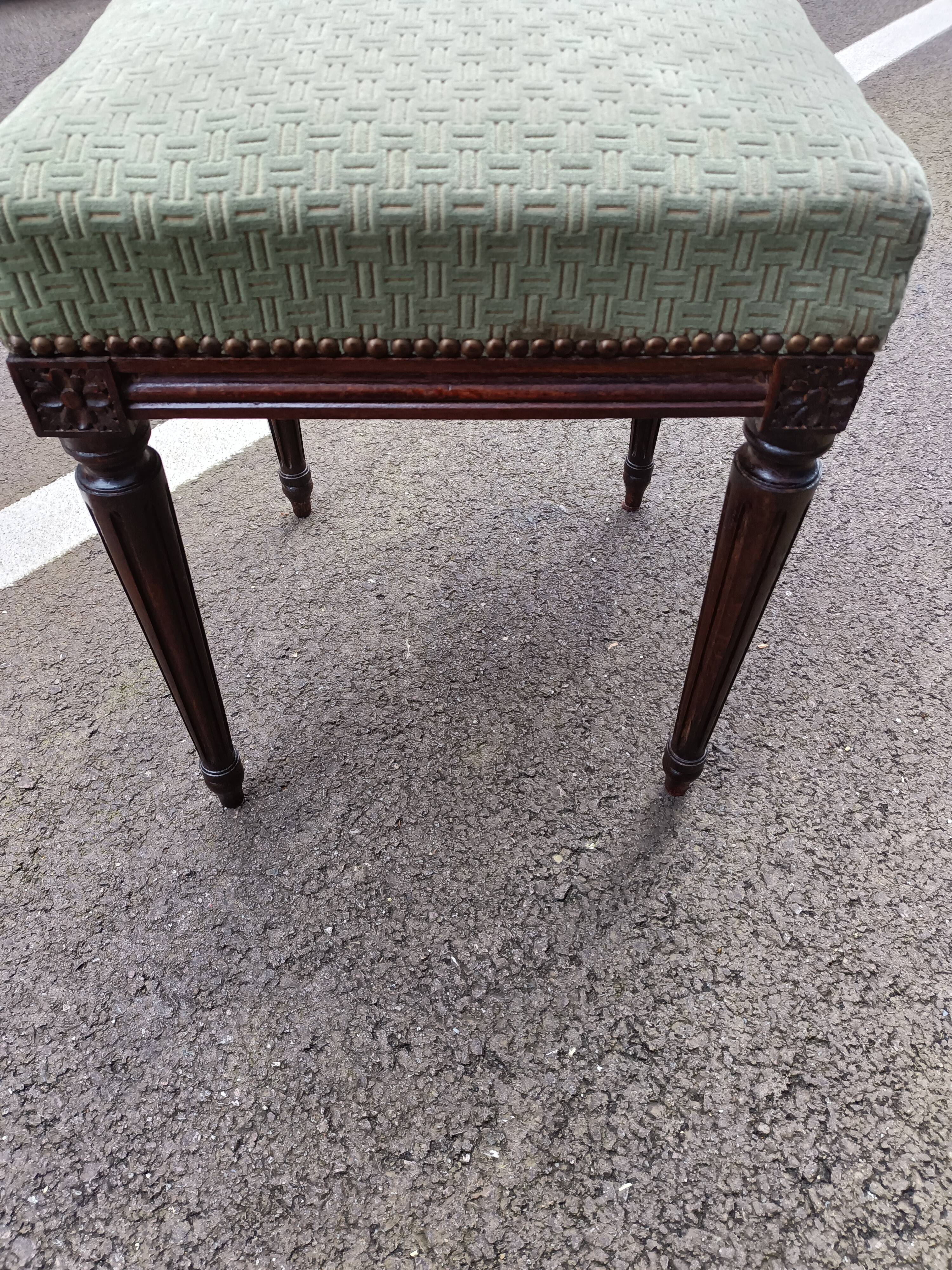 Pouf stool old Louis XVI style