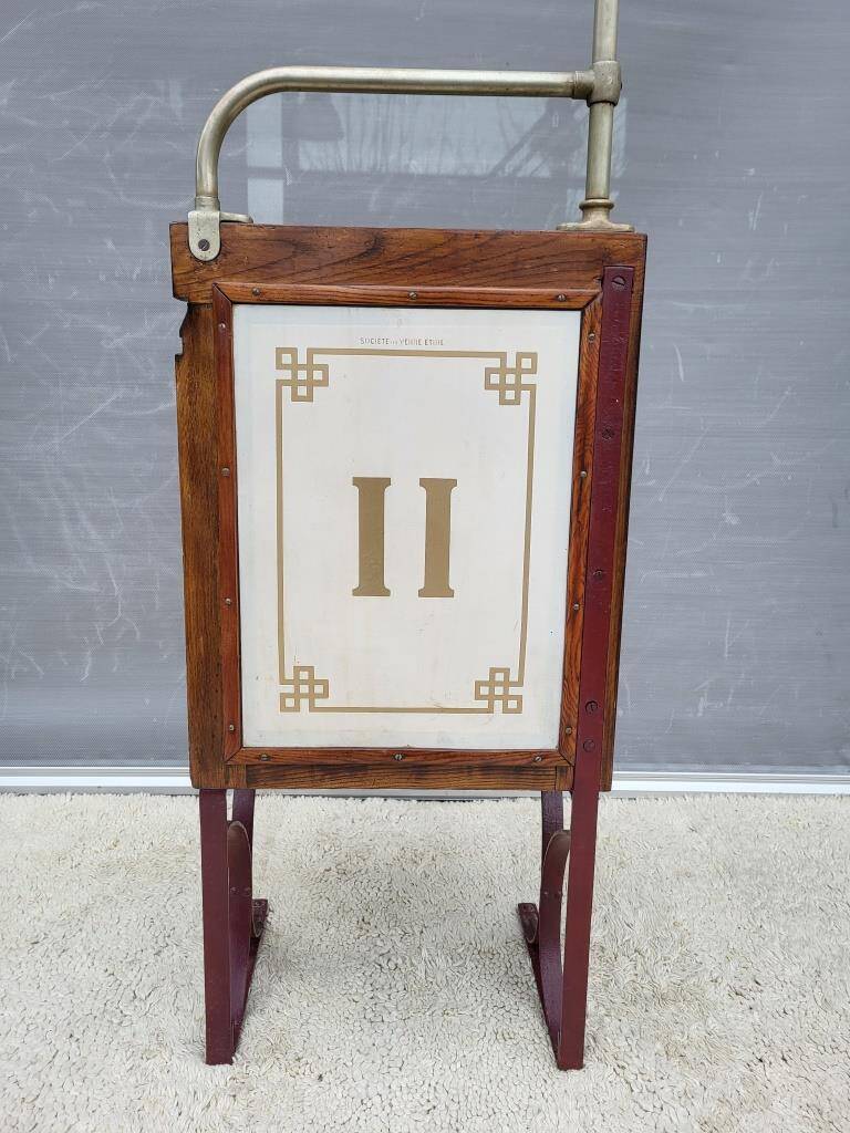 Sprague Metropolitan Parisian bench 1920 with hat rack