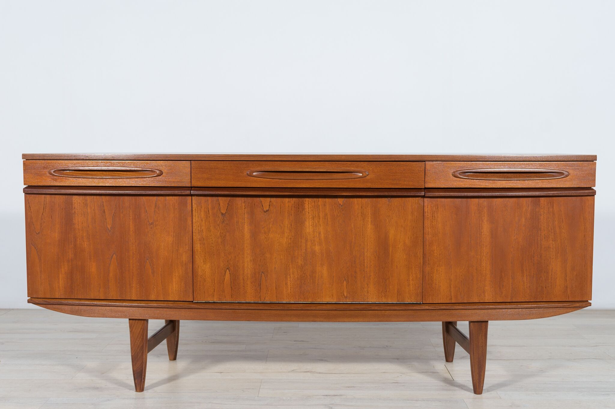 Mid-century british teak sideboard, 1960s