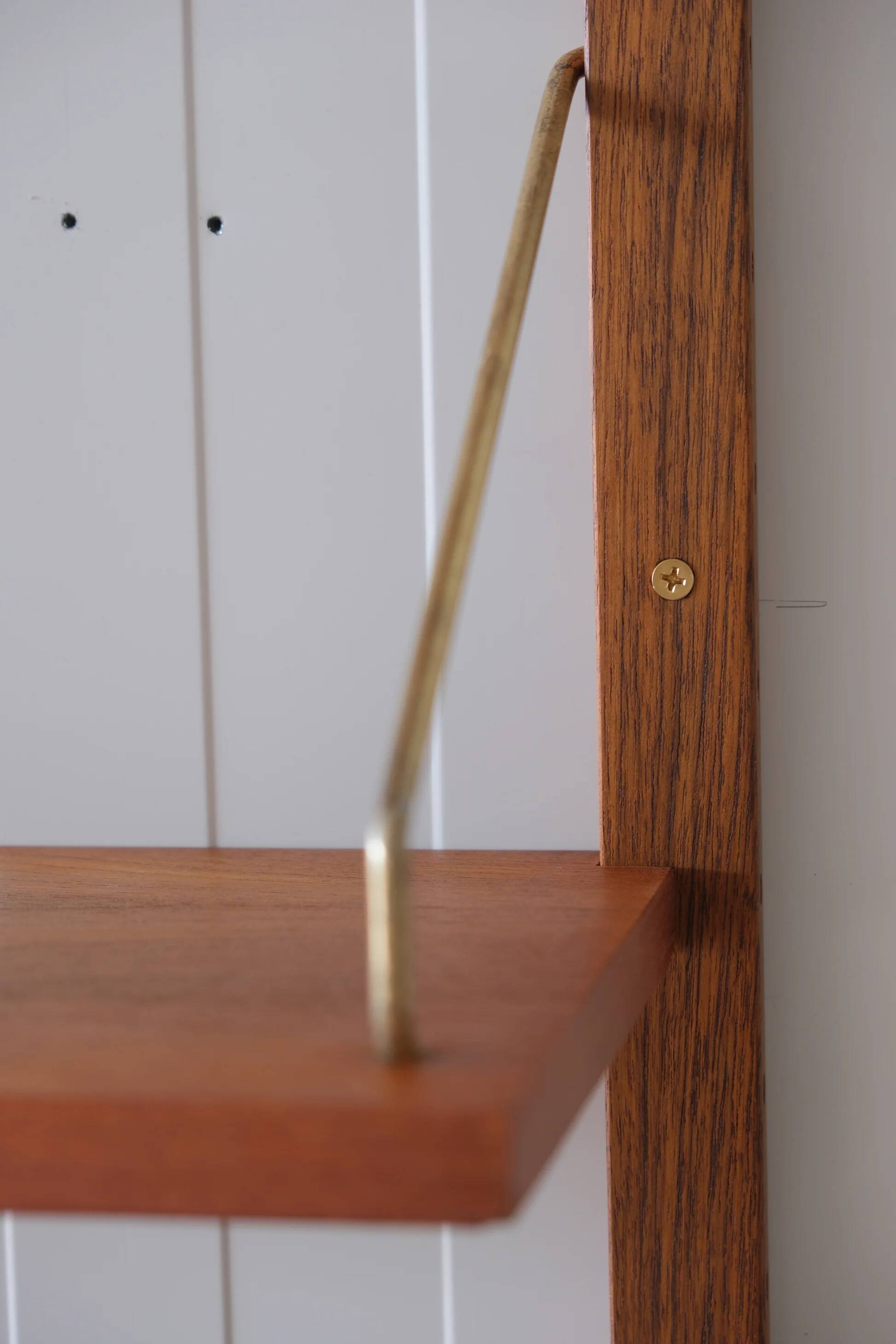 Poul Cadovius Royal Wall System