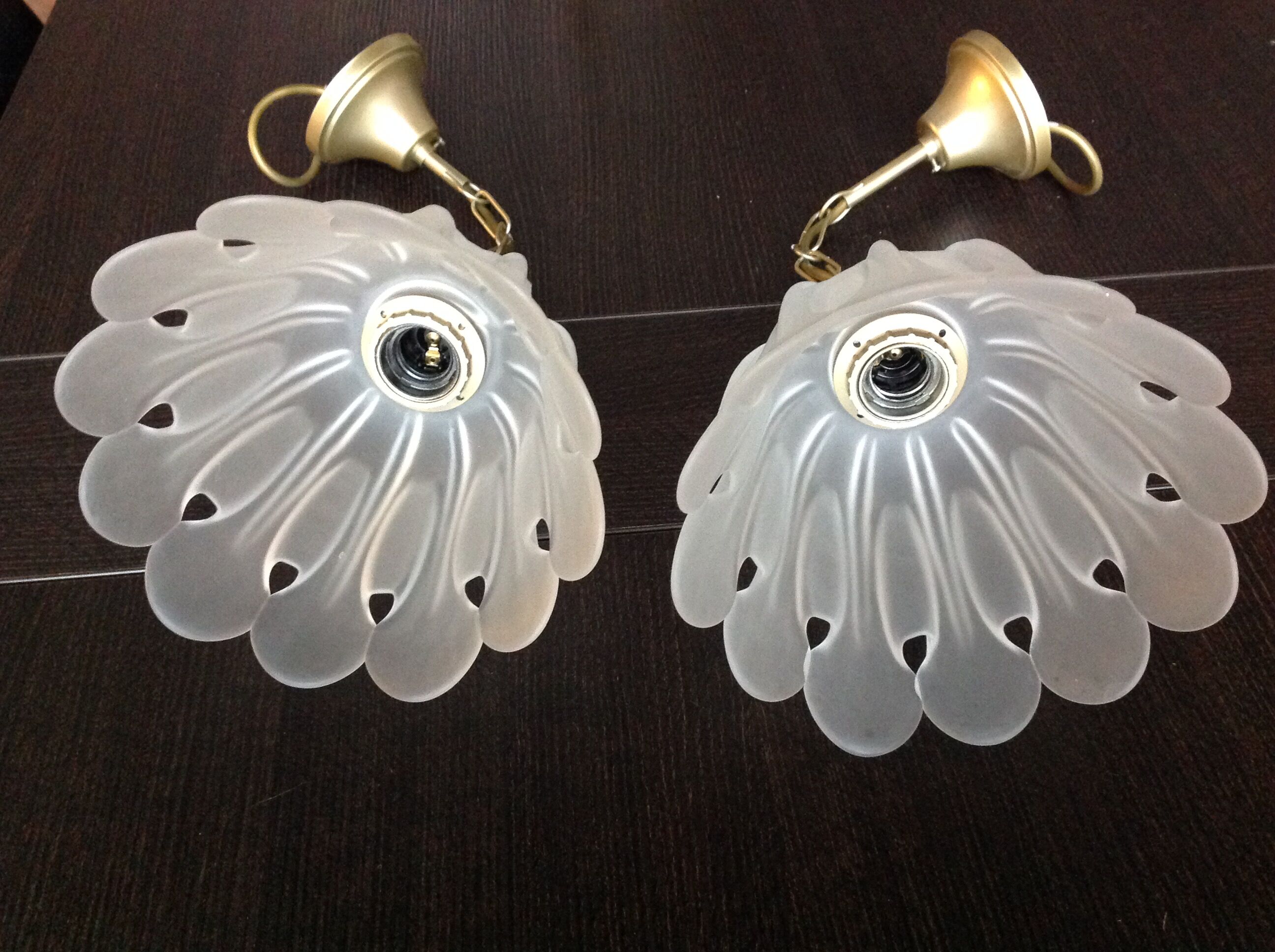 Pair of pendant lamps bell in frosted glass style art deco