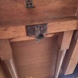 Oval dining table in Louis XVI style