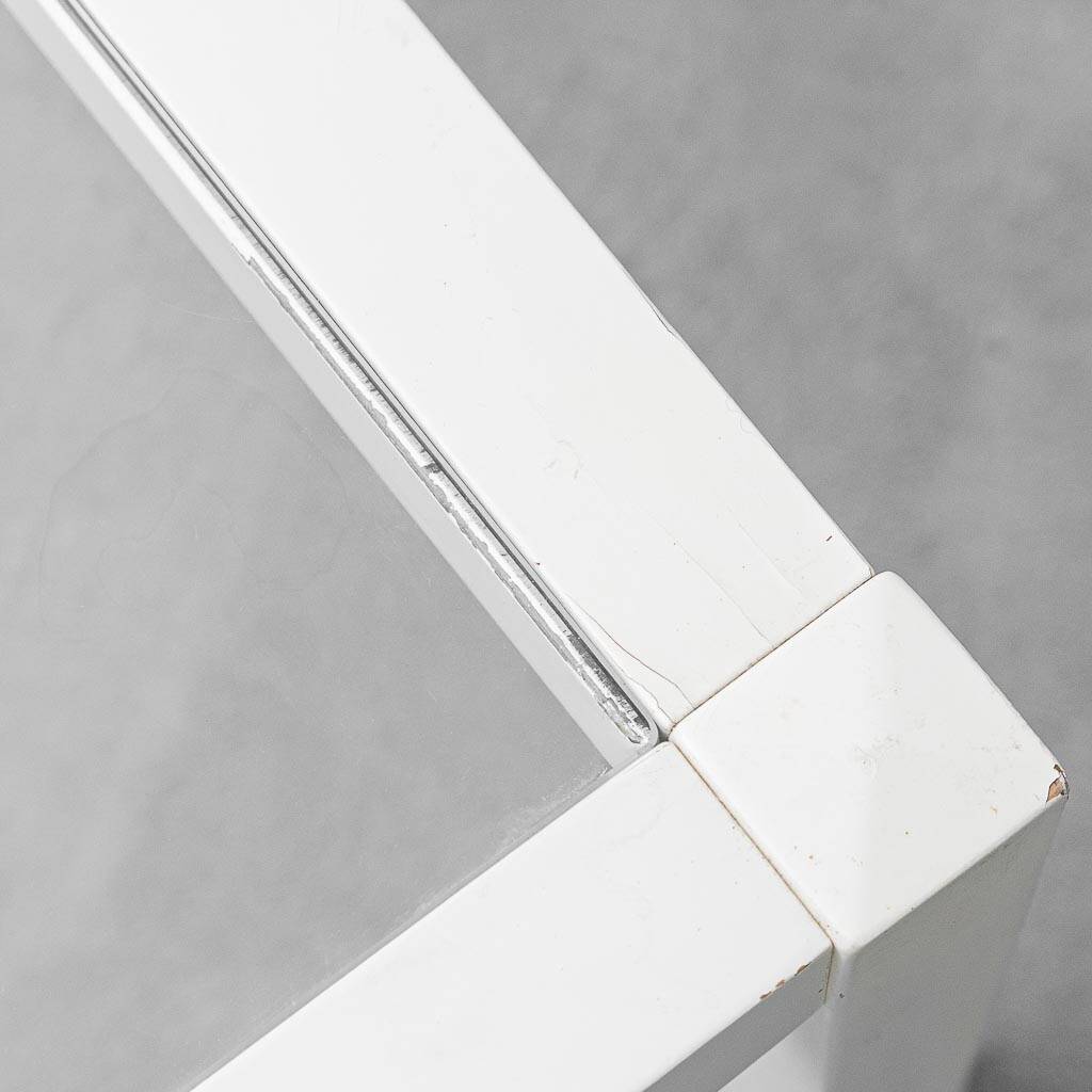 Vintage coffee table in white lacquered wood and glass, Italian design 1970s