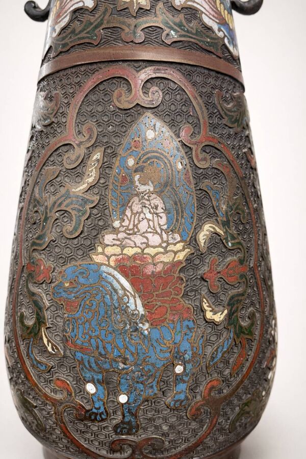 Set de 2 vases chinois anciens en cloisonné. Bronze