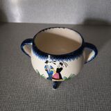 Henriot Quimper tripod bowl