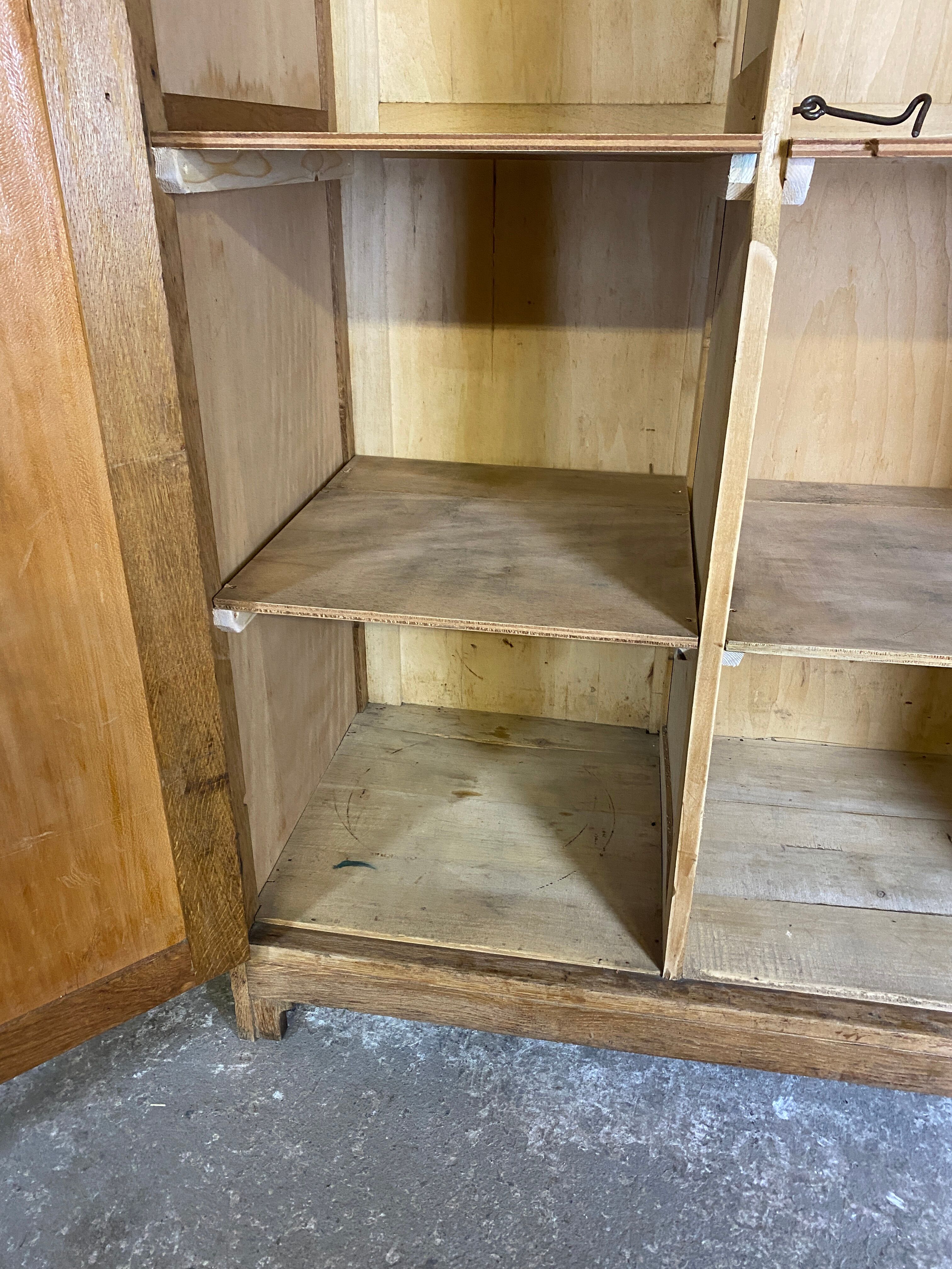 Parisian wardrobe raw oak