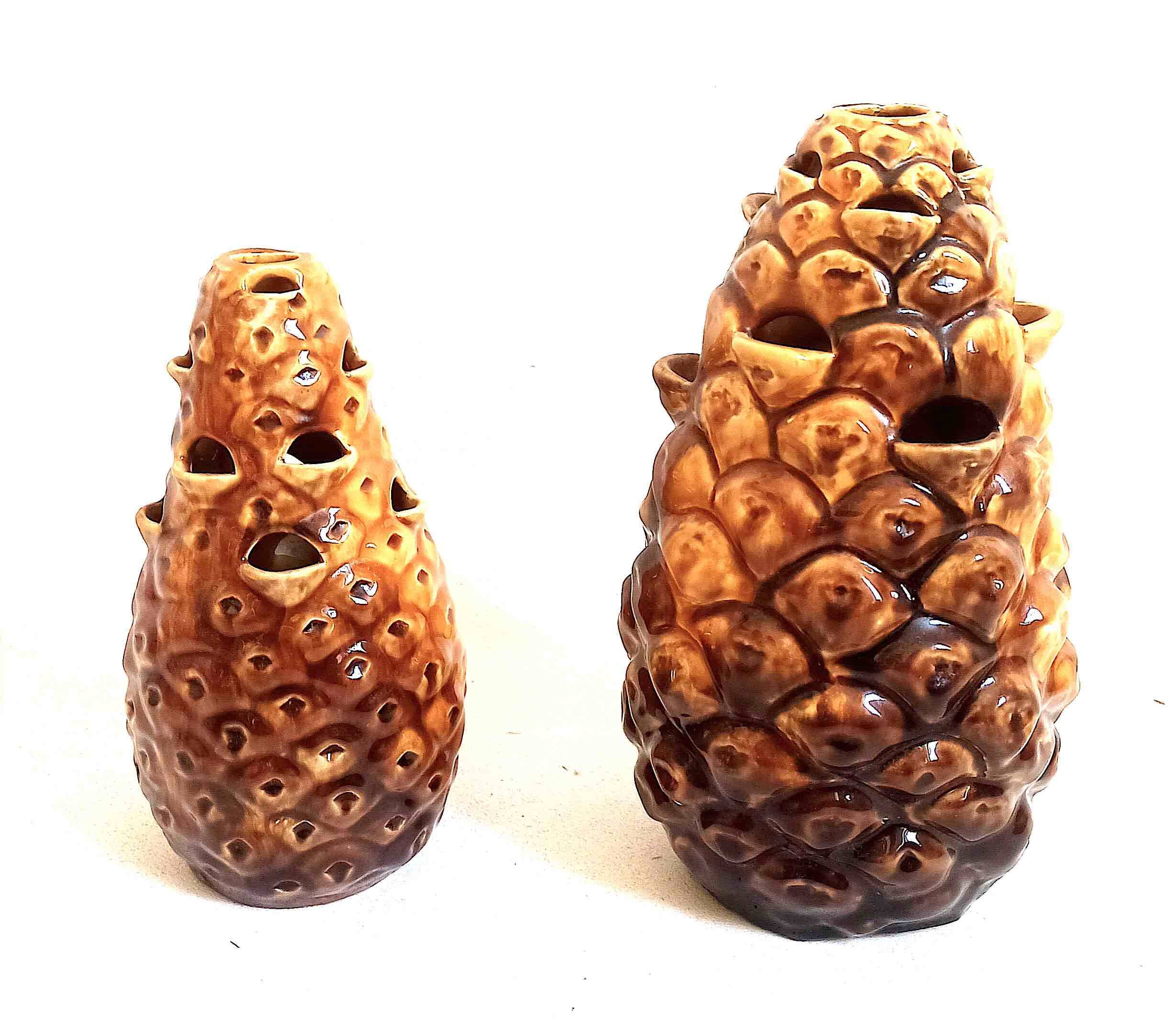 Paire de pique-fleurs forme ananas Années 60