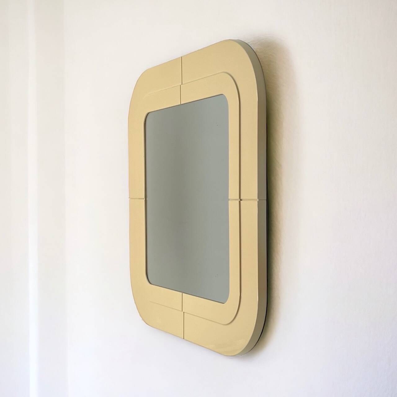 Vintage Kartell mirror designed by Anna Castelli in the 1960s.