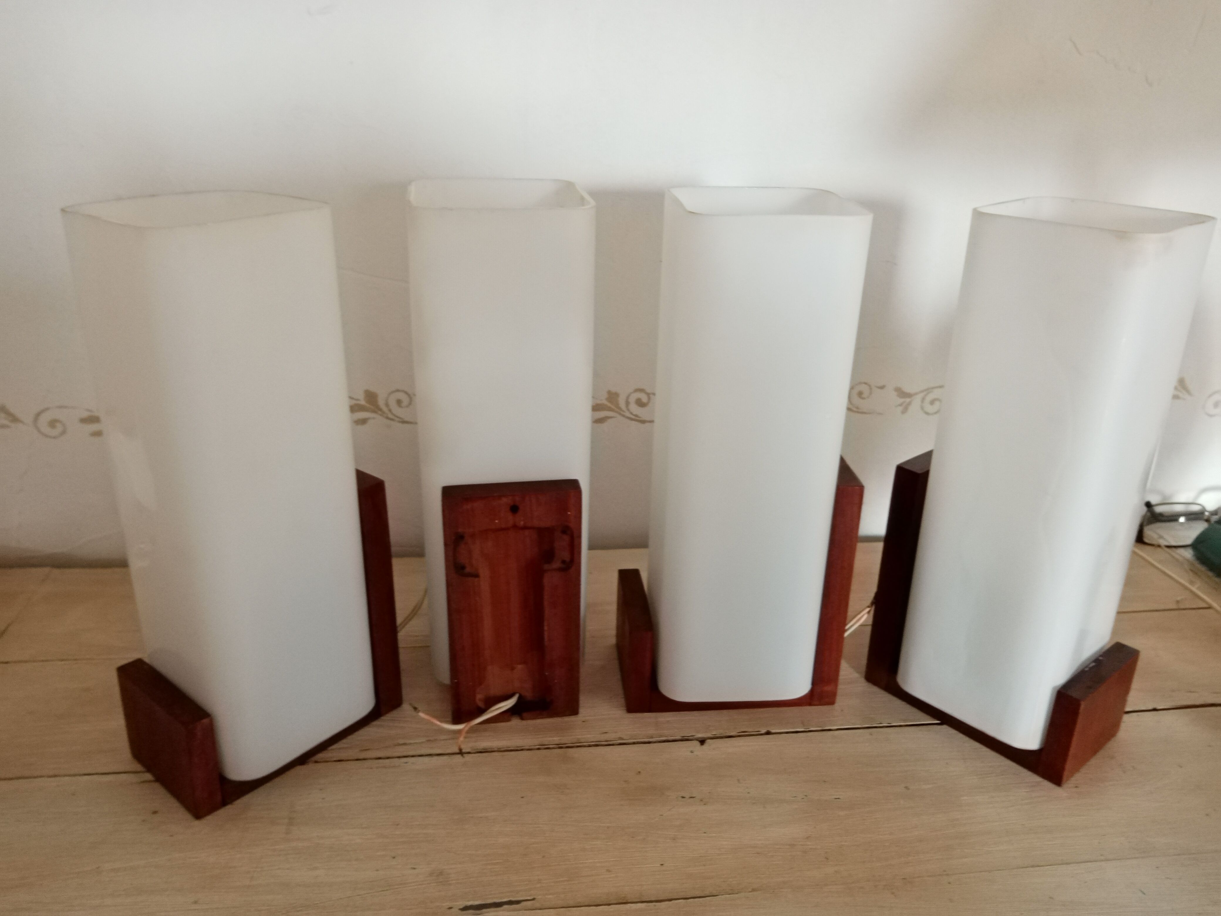 4 vintage wall light