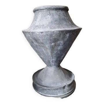 Vase en zinc, 19ème s.