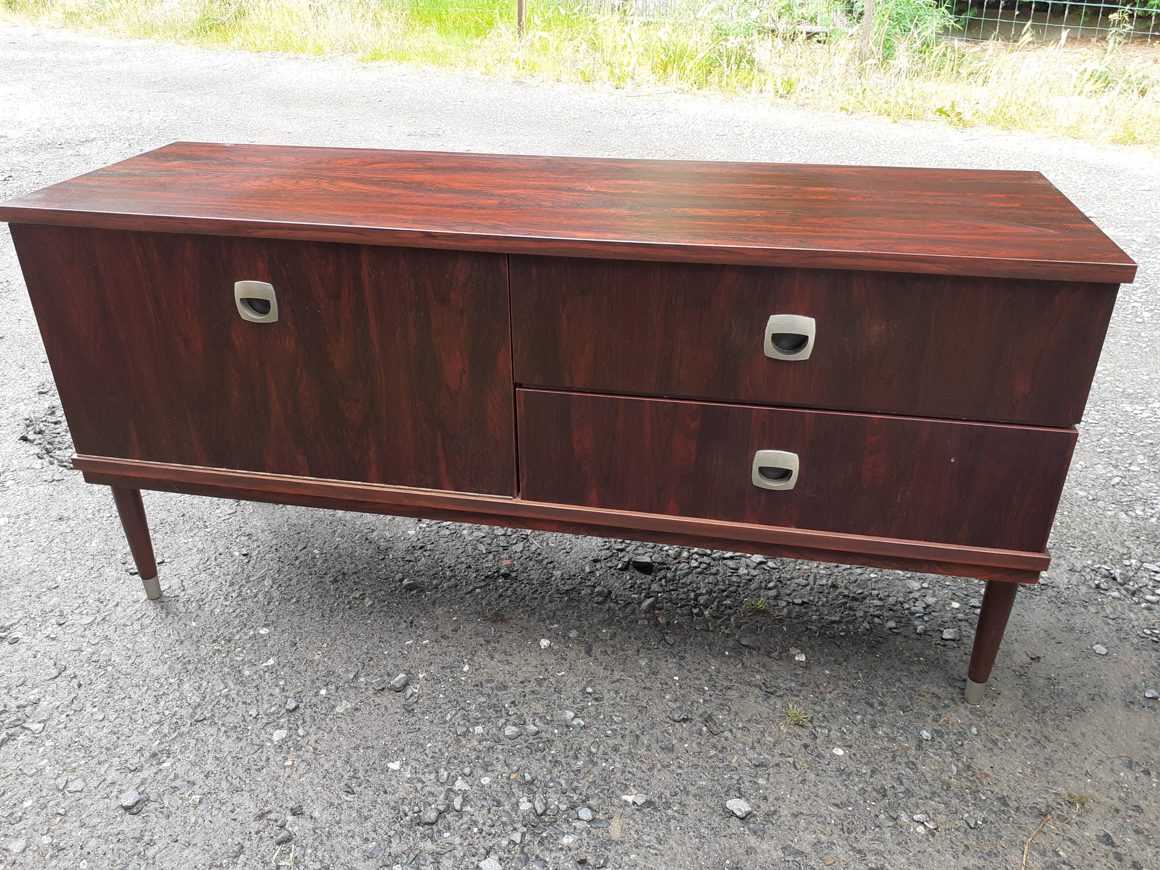 Small vintage enfilade