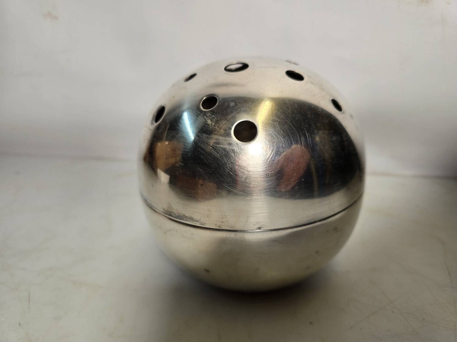Pique flowers vase modernist Gio Ponti Christofle Gallia