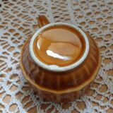 12 tasses à café anciennes avec soucoupes