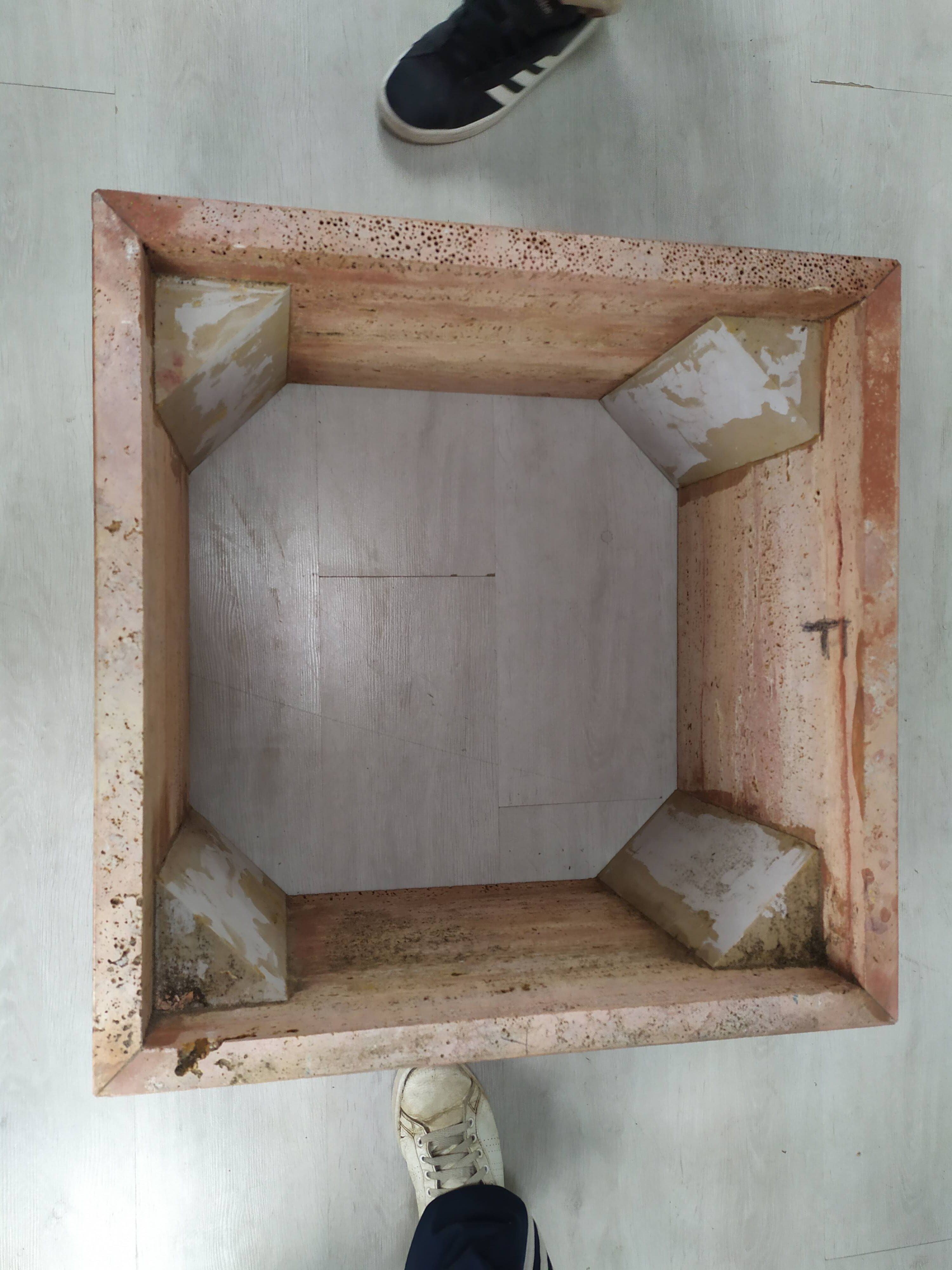 Travertine coffee table red design