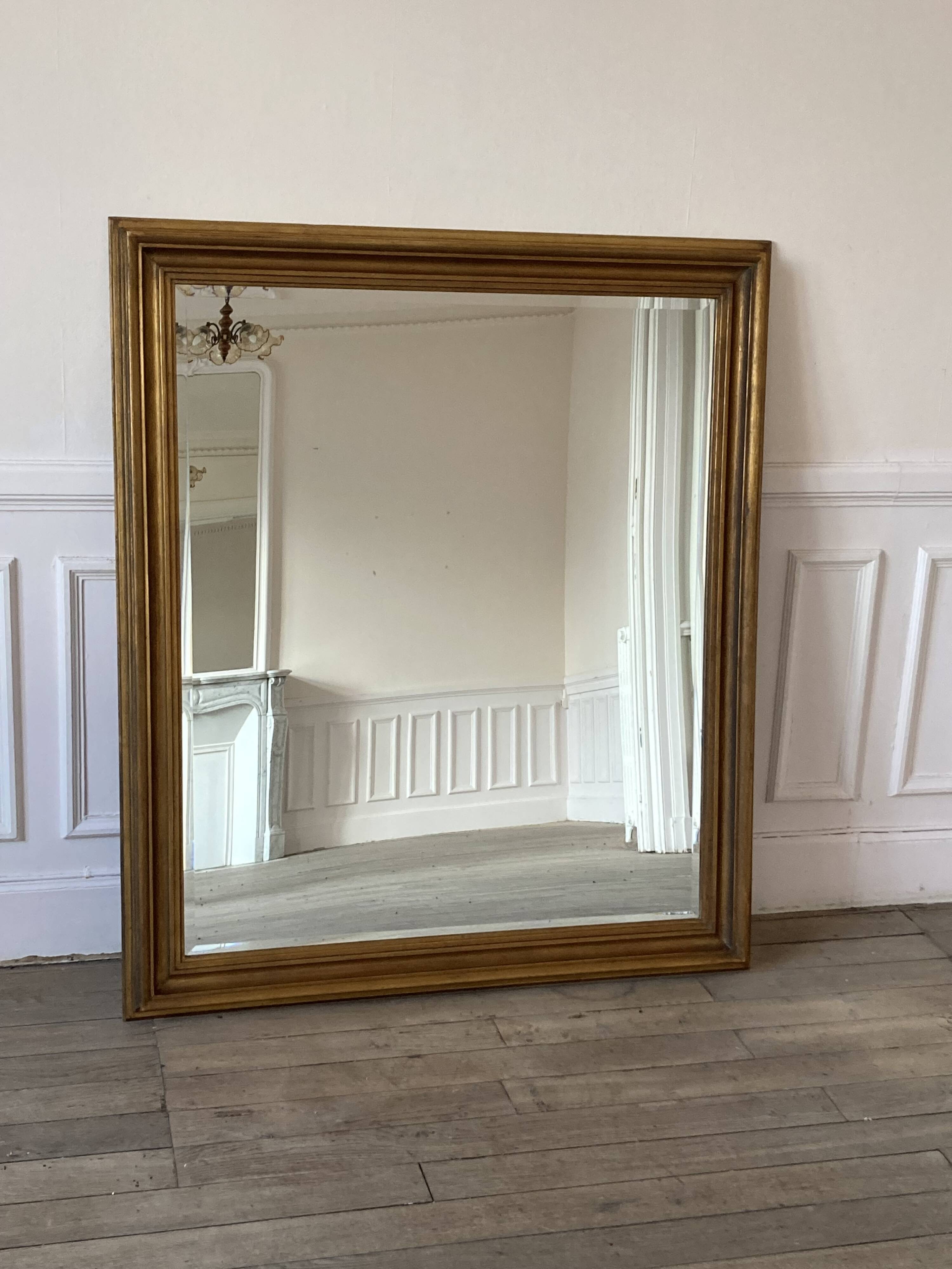 Antique mirror 134x115cm