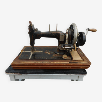 Old sewing machine