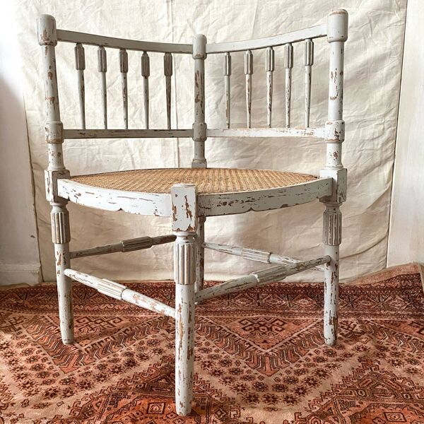 Fauteuil coin de cheminée XIXe , bois et cannage