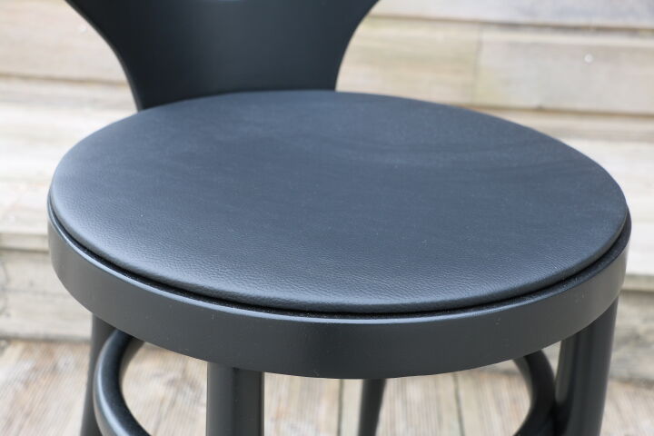 5 chairs baumann black seagull black skaï black