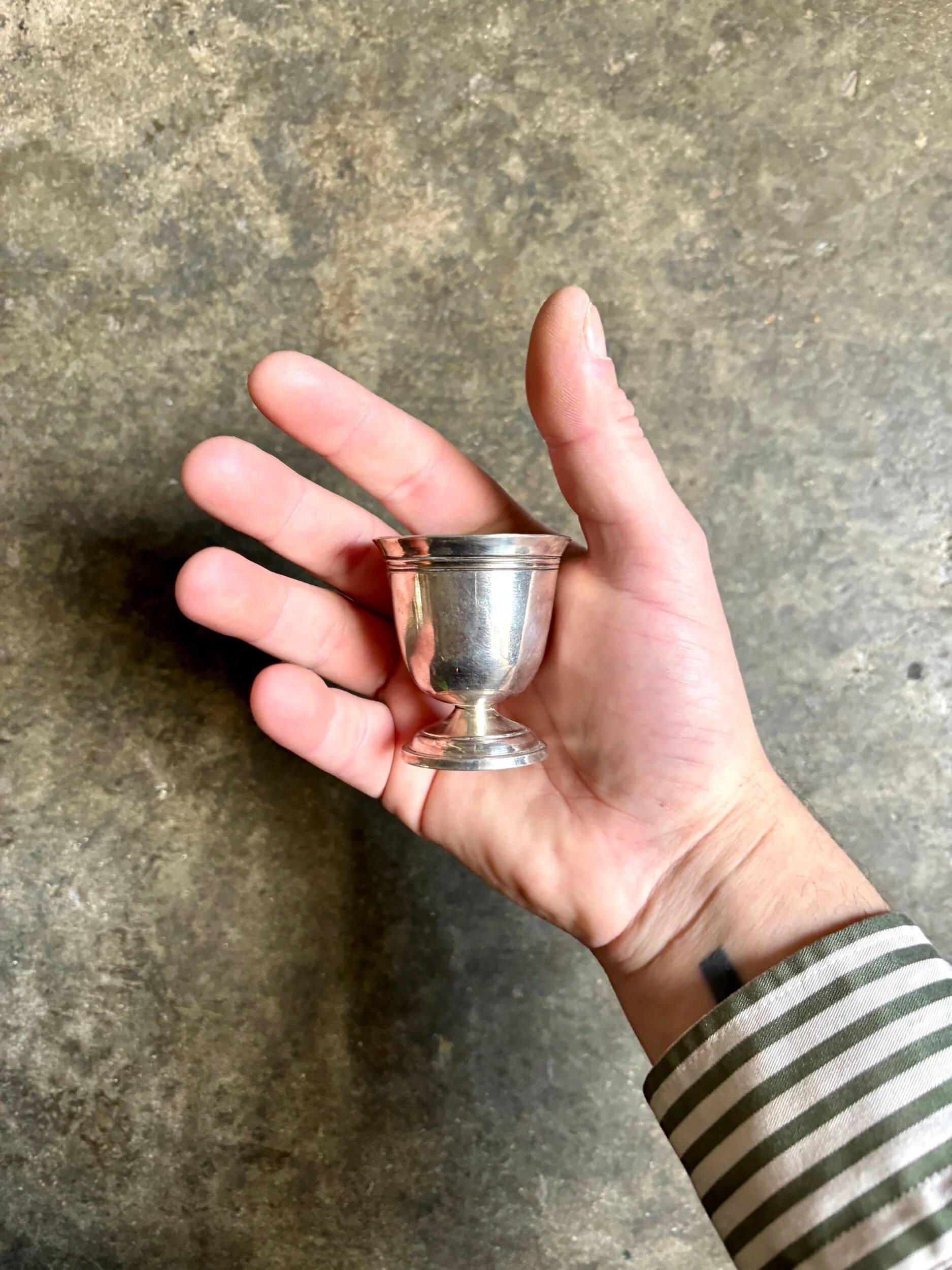 Silver-plated metal egg cup