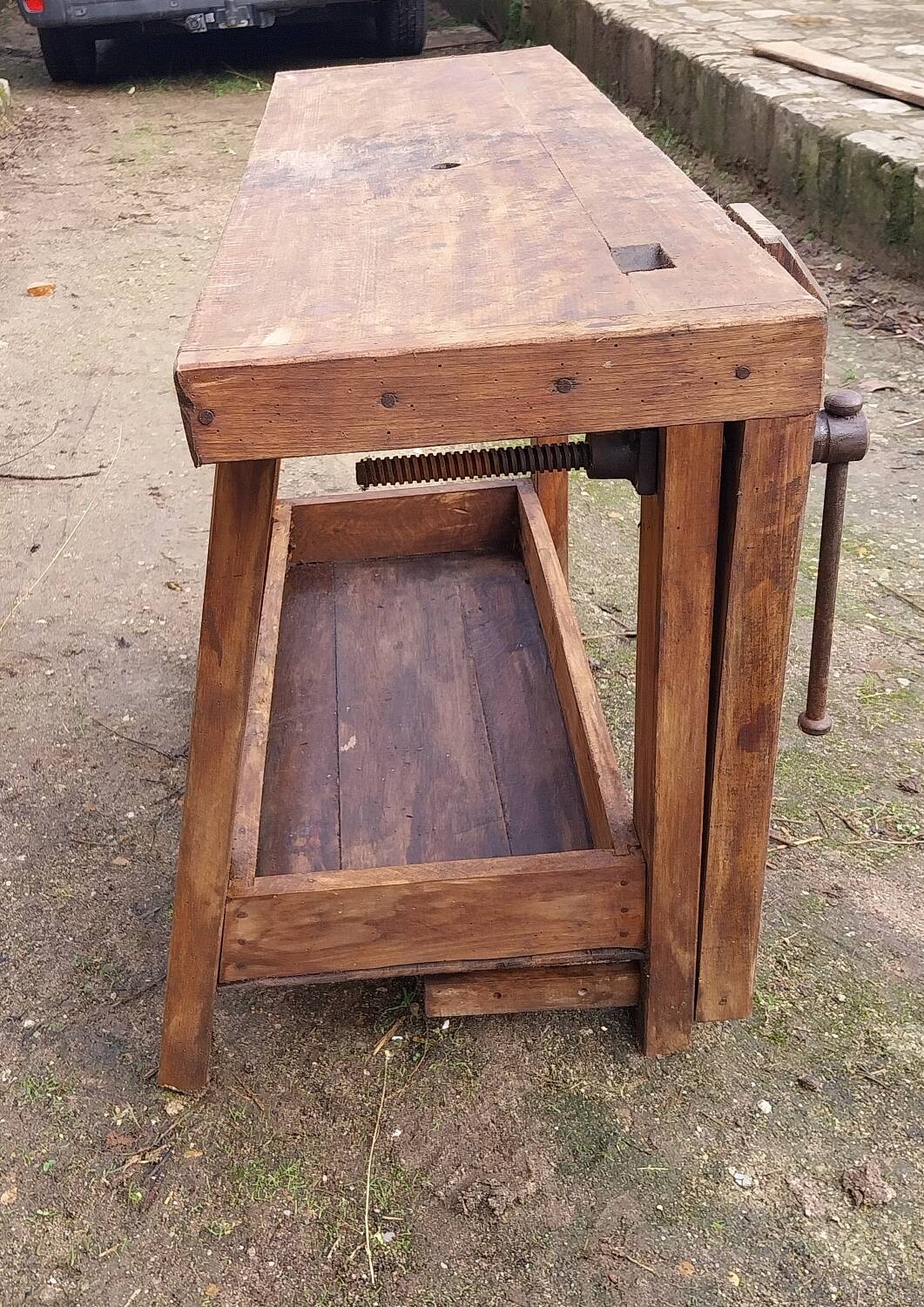 Wooden carpenter's workbench