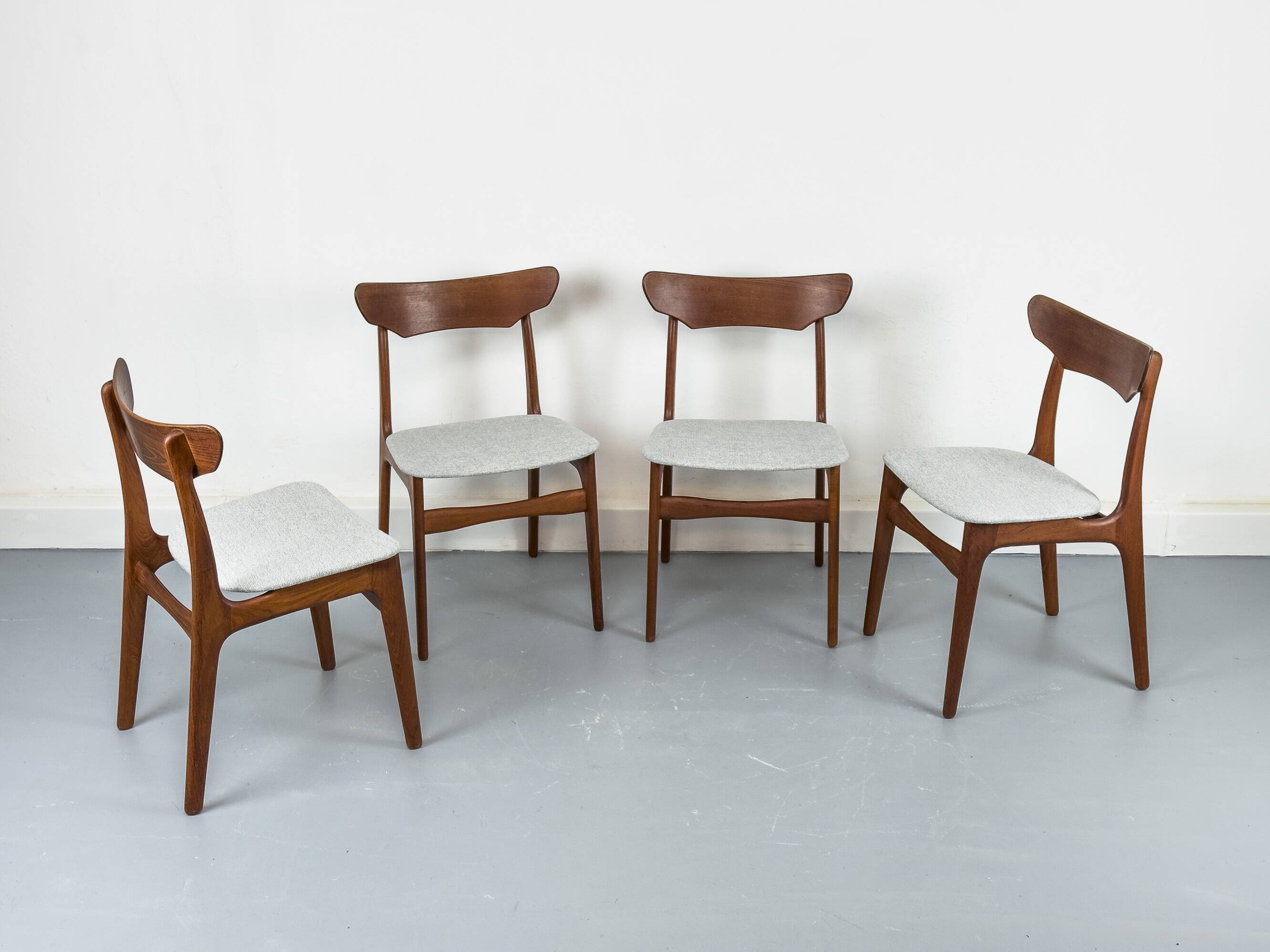 Chaises de salle à manger en teck danois par Schionning & Elgaard, années 1960, ensemble de 4