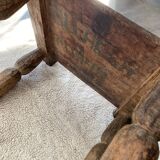 Ethnic dignitary chair