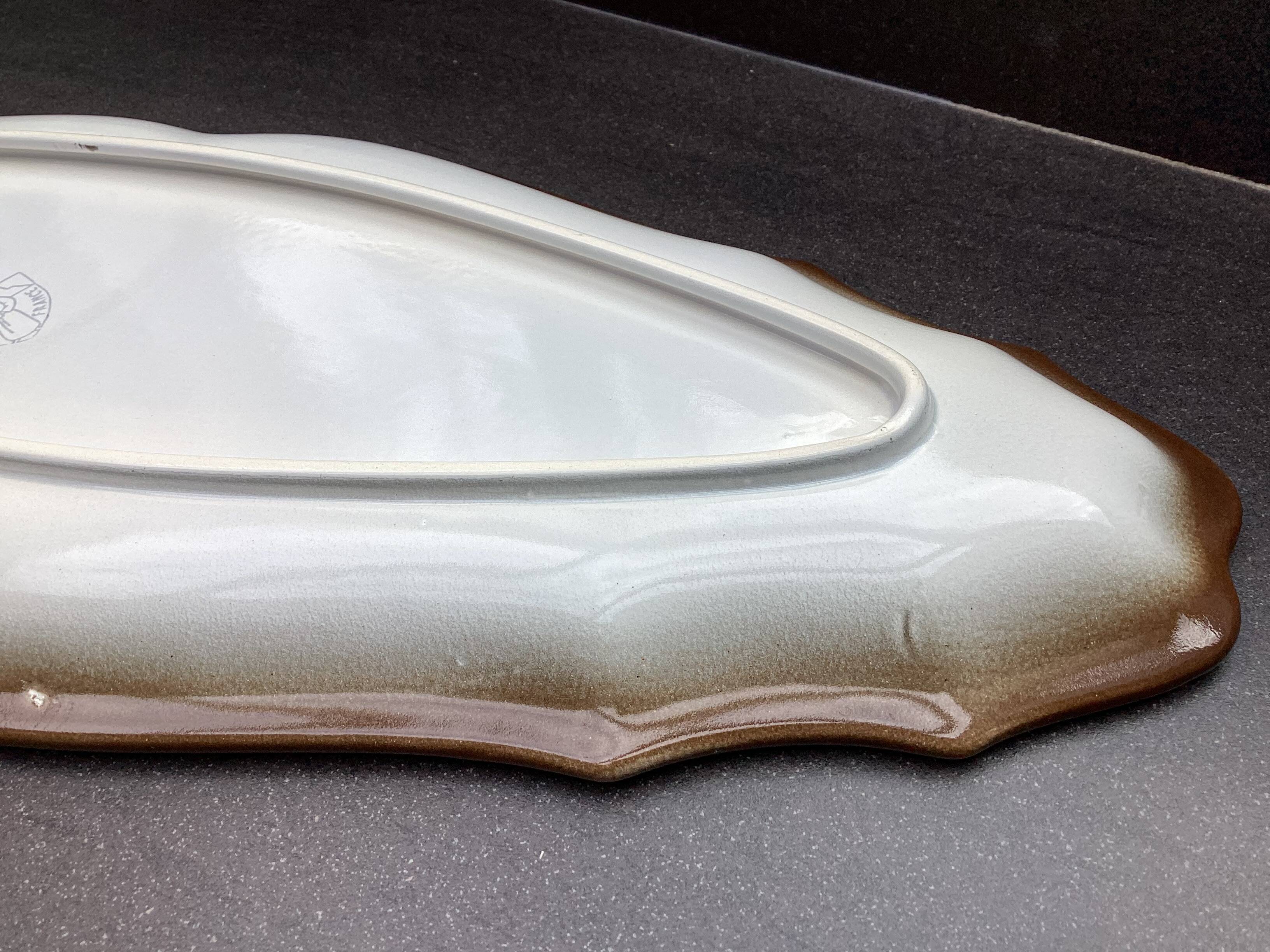 Salins earthenware fish dish