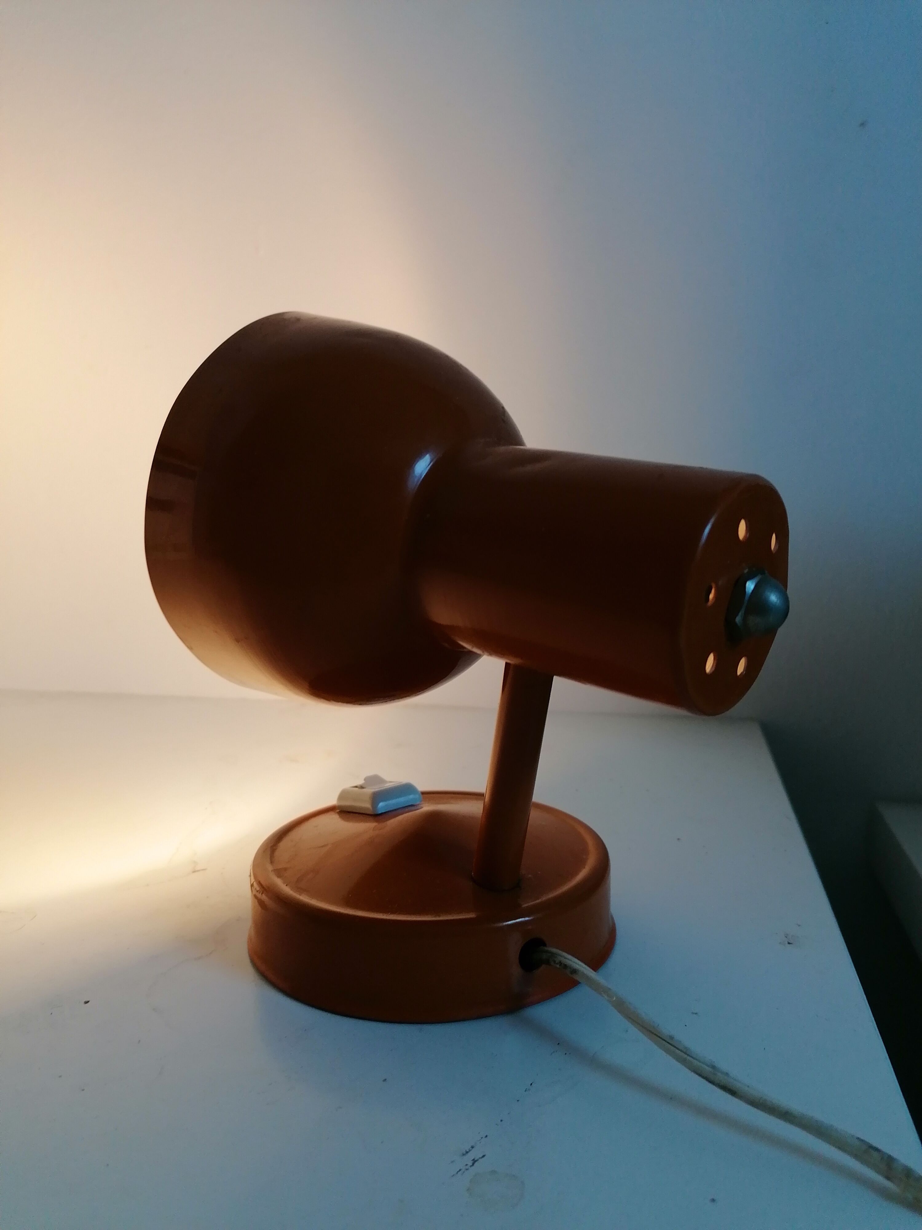 Vintage orange metal spot lamp