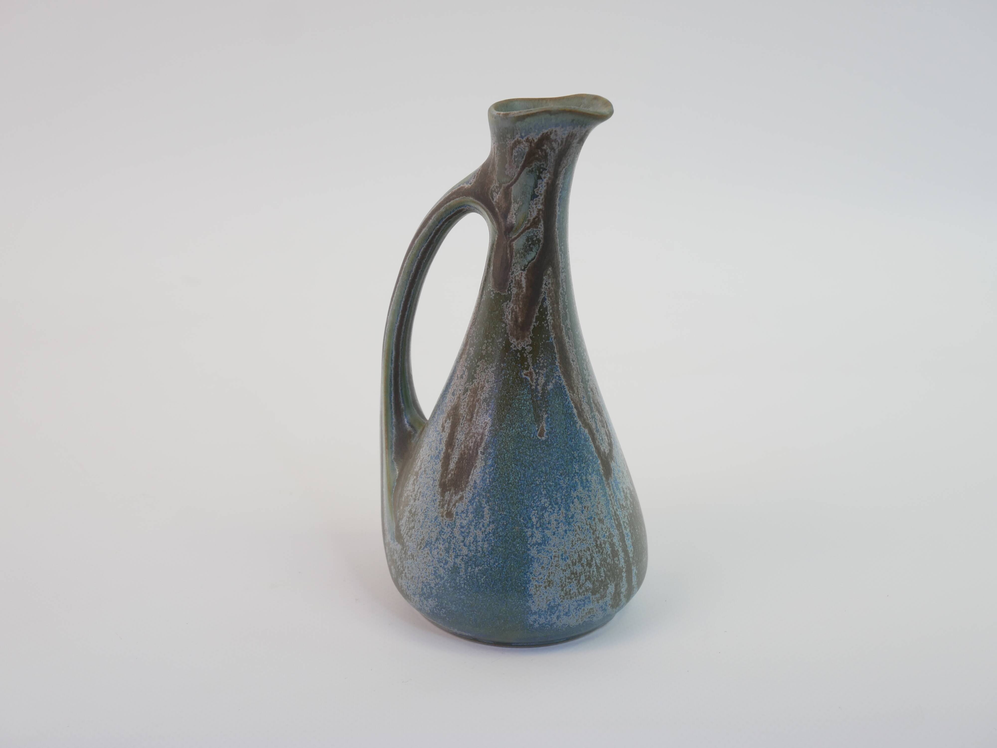 Petit pichet verseuse art déco en céramique des manufactures Denbac