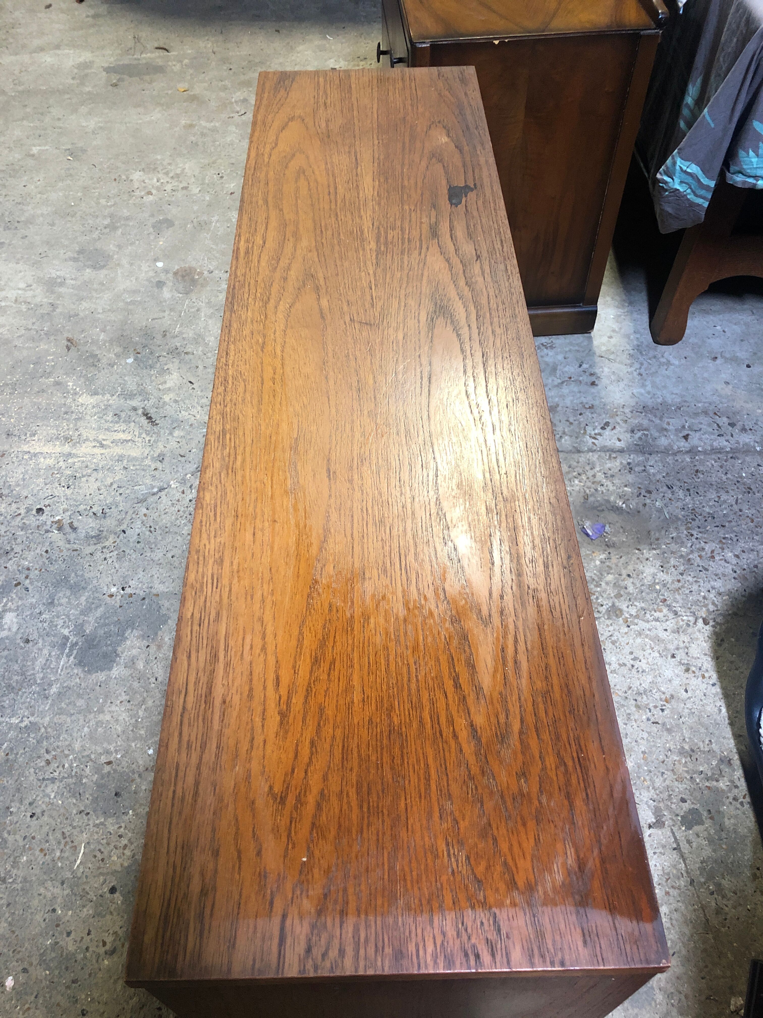 Avalon 60s vintage shelf