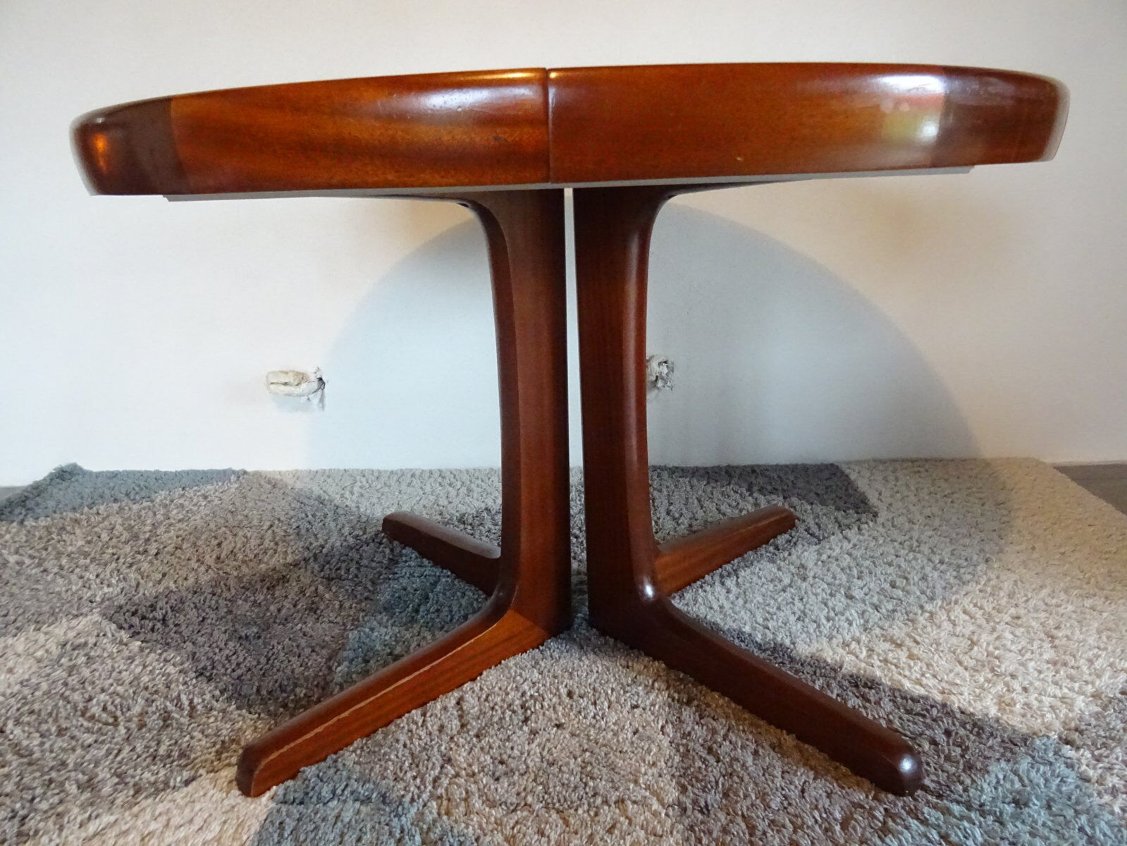 Baumann Extendable Roundtable 2 extensions