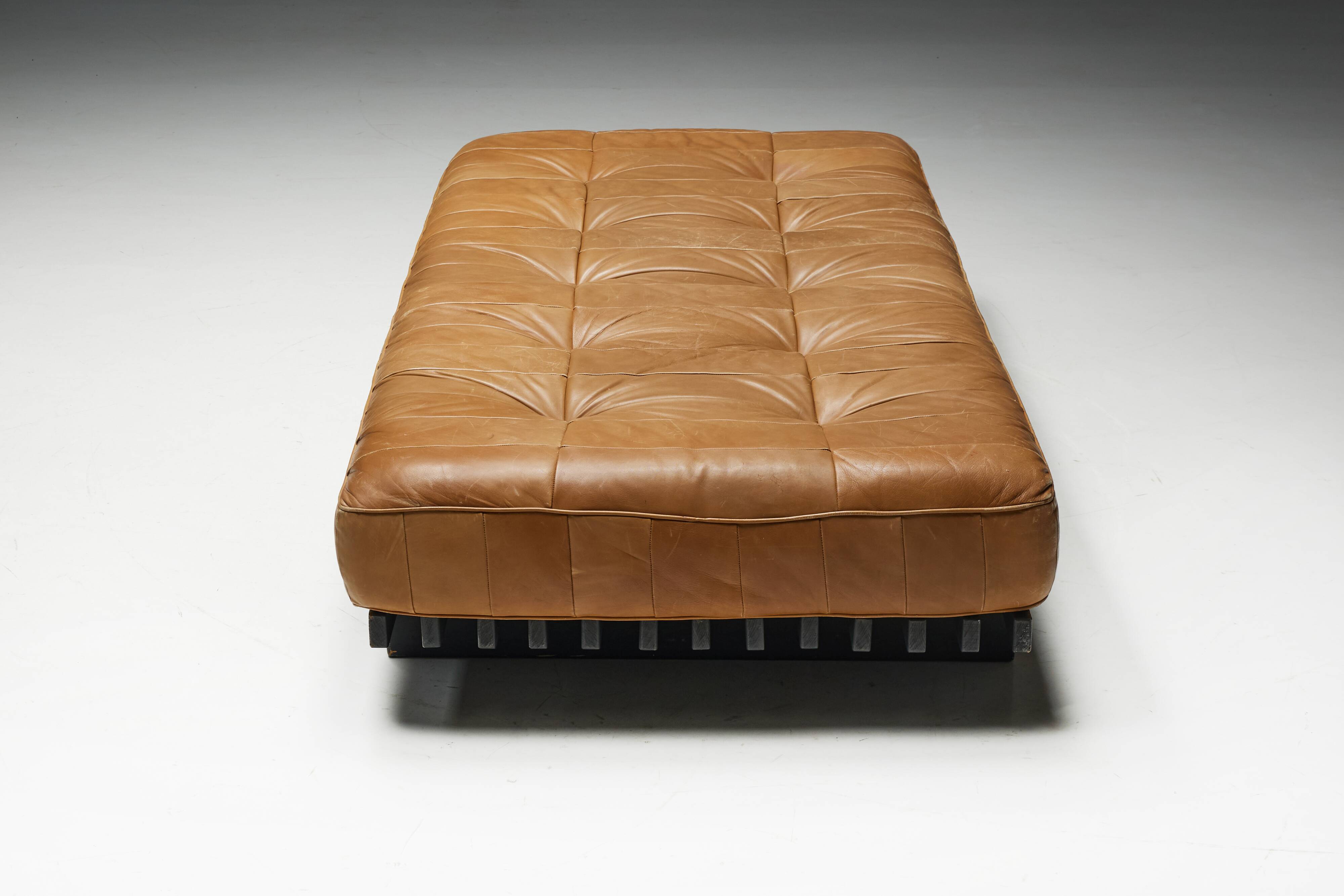 Daybed DS80 by De Sede in Cognac Leather, Switzerland, 1970s
