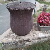 Large basket with lid