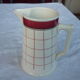 Pichet pot a lait faience de Gien carreaux