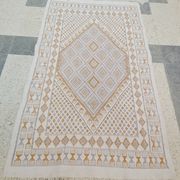 Tapis traditionnel tissé à la main en pure laine 114x200cm