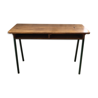 Bureau adulte écolier