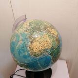 Luminous earth globe
