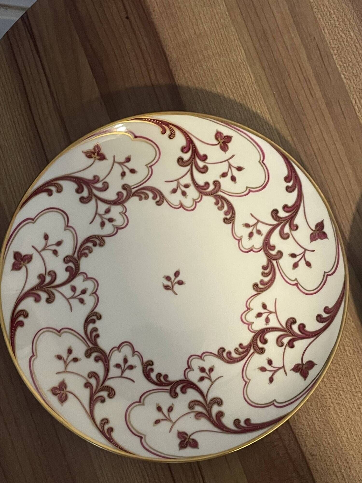 • Pair of deep/flat plates in porcelain from Paris, Atelier Camille