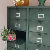 Strafor metal valve cabinet