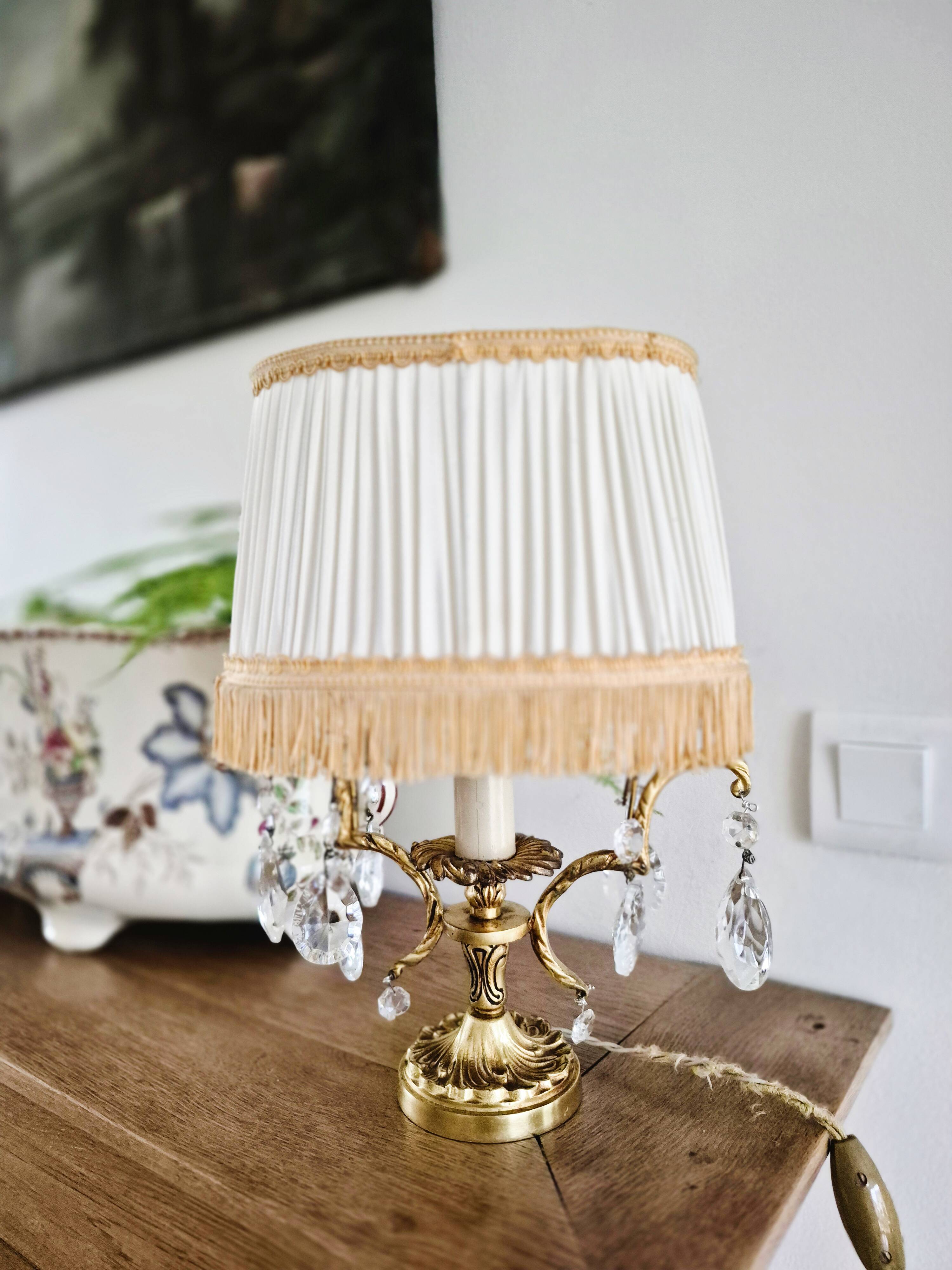 Gilt bronze bouillotte lamp with crystal drops, Empire style