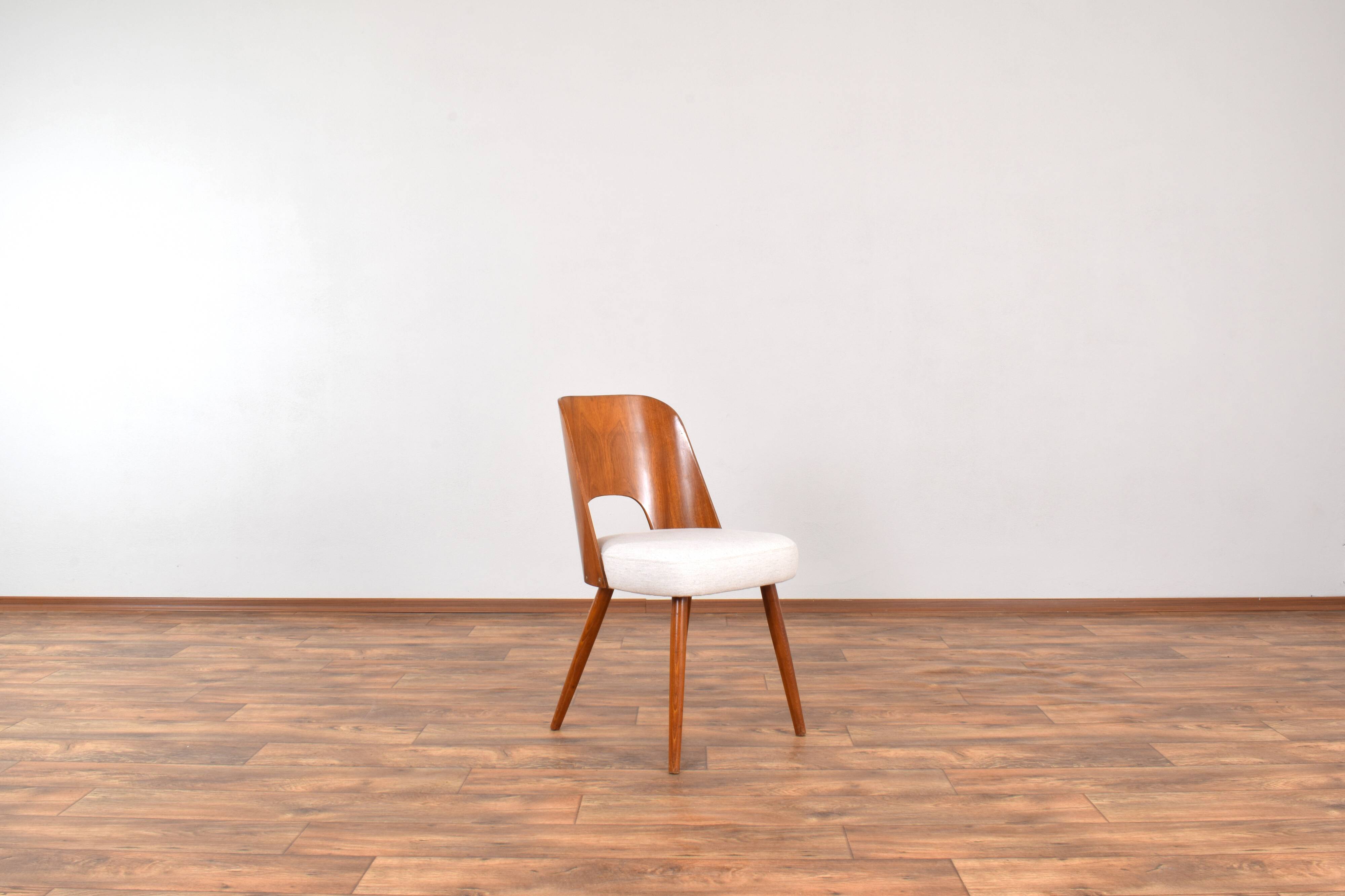 Chaises de Salle à Manger Mid-Century par Oswald Haerdtl pour TON, 1950s, Set de 4