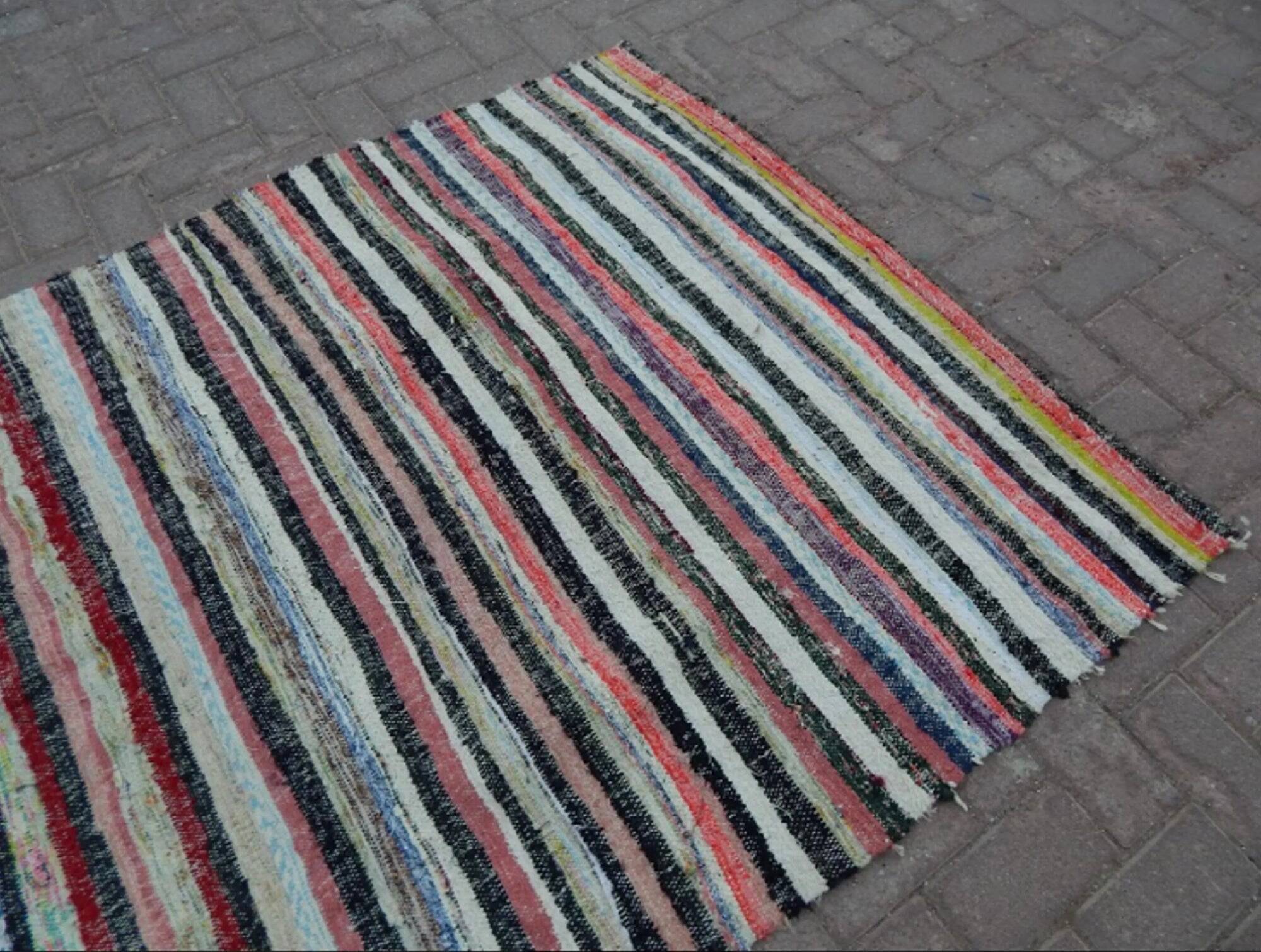 Vintage Turkish handmade rug 130x282 cm