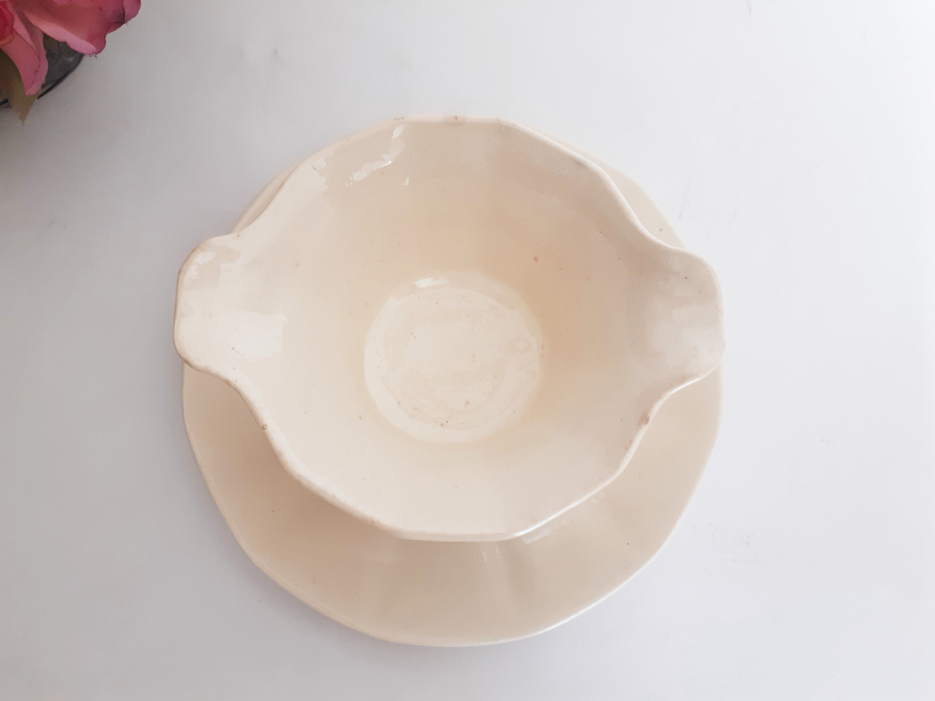 Digoin porcelain saucière, blue pink model